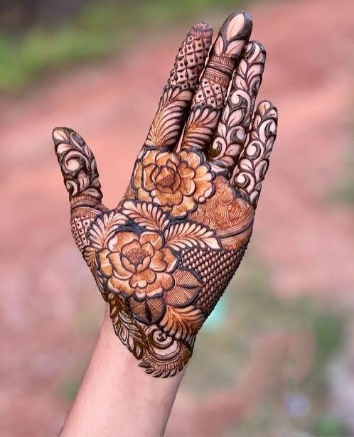 Simple Mehndi Design 